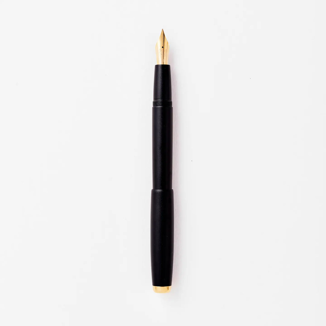 Tom's Studio - The Studio Fountain Pen