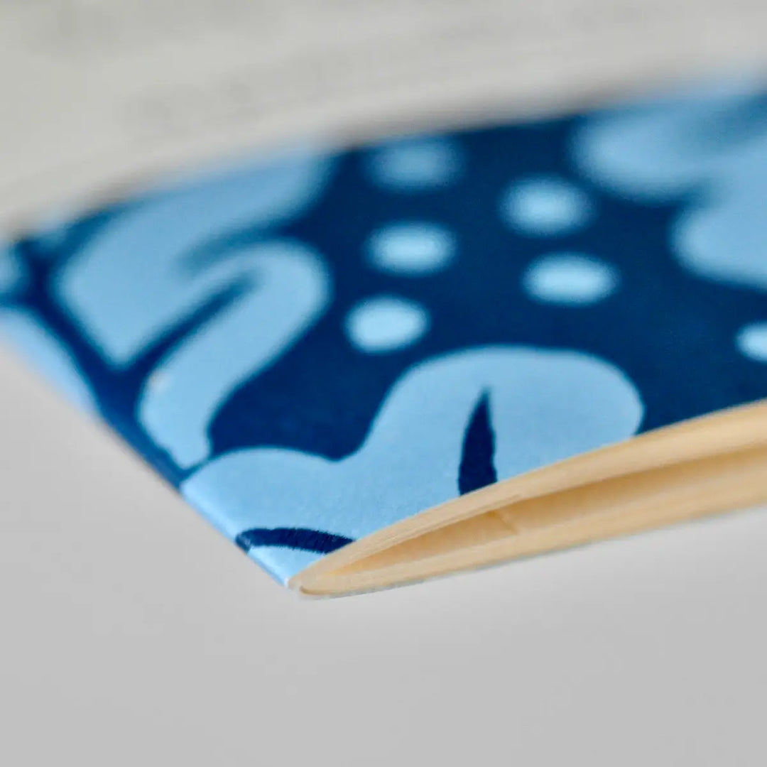 Very Slim List Book Quercus Midnight