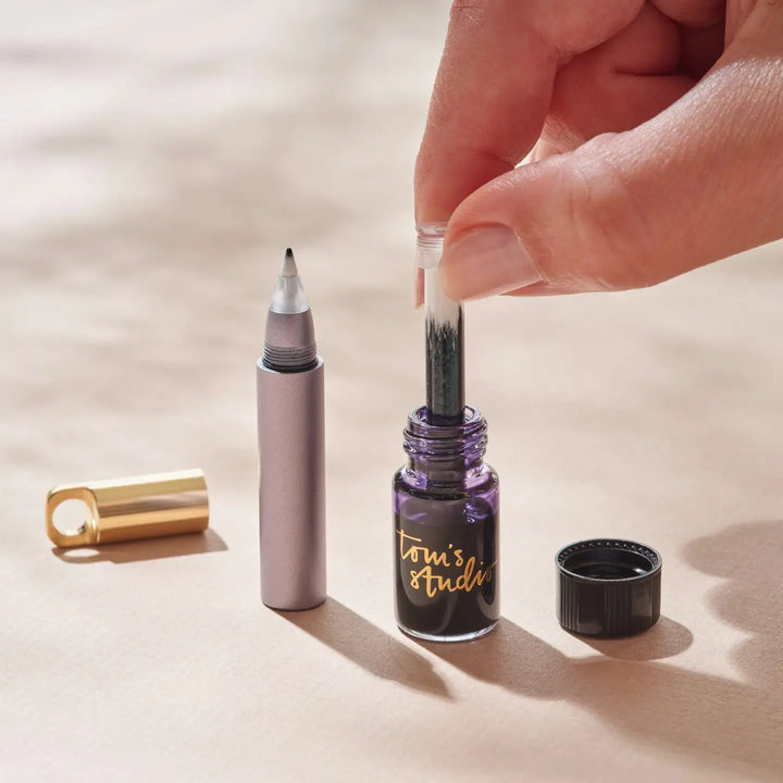 The Field Mouse – Refillable Travel Pen