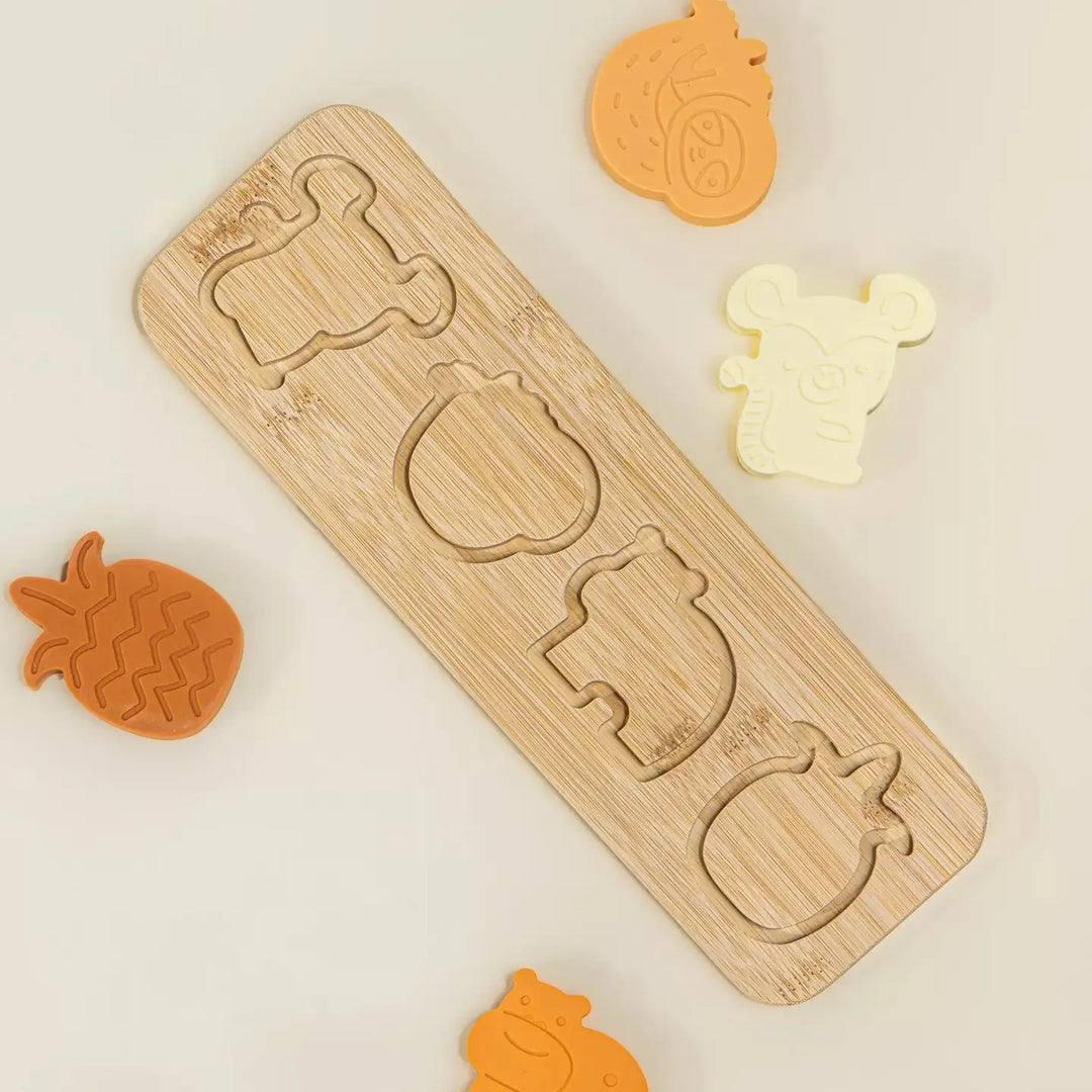 Silicone Puzzle on Wooden Plate - Jungle