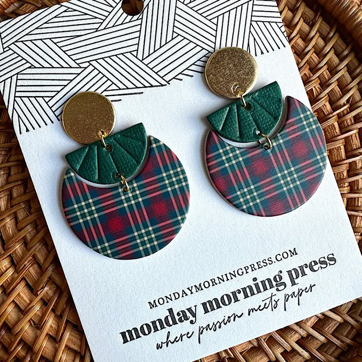 Alva - Classic Holiday Earrings