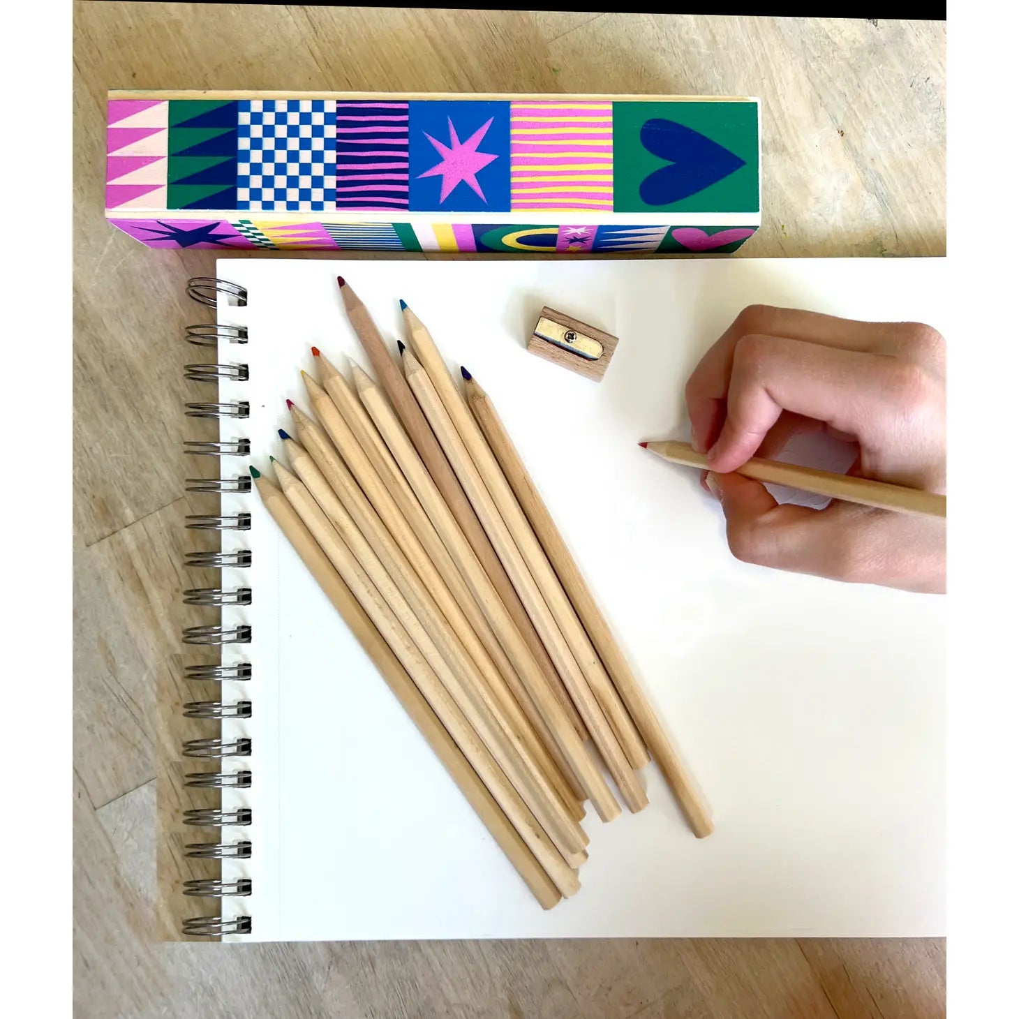 Wooden Pencil Box + Colored Pencils - Geo