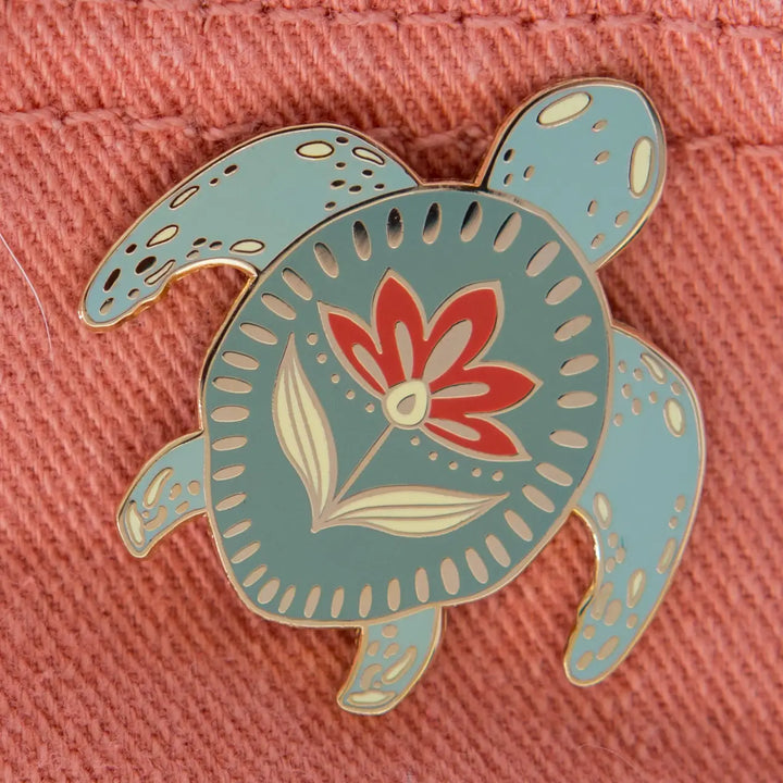 Turtle Hard Enamel Pin