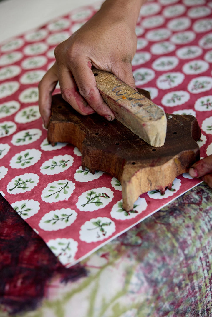 Block Printed Wrapping Paper Sheets - Scallop Tiles Christmas Pudding (Roll)
