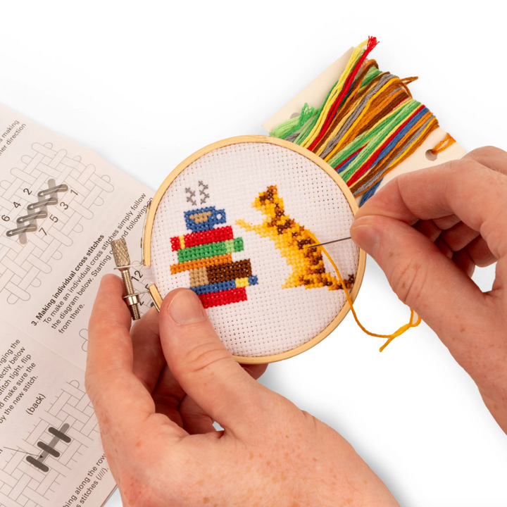 Cat Mini Cross Stitch Embroidery Kit