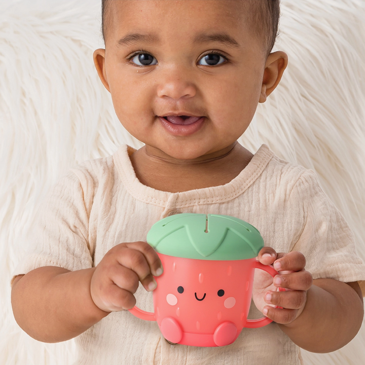 Itzy Snack Cup