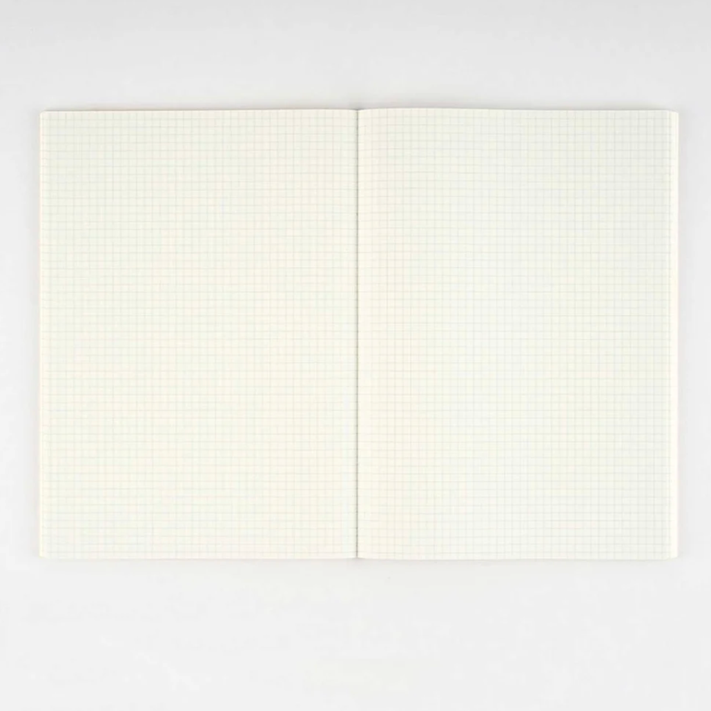 Hobonichi Plain Notebook - Yamazakura by Tomitaro Makino (A5 & A6)