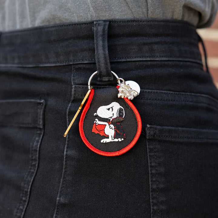 Patch Keychain - Snoopy Dracula