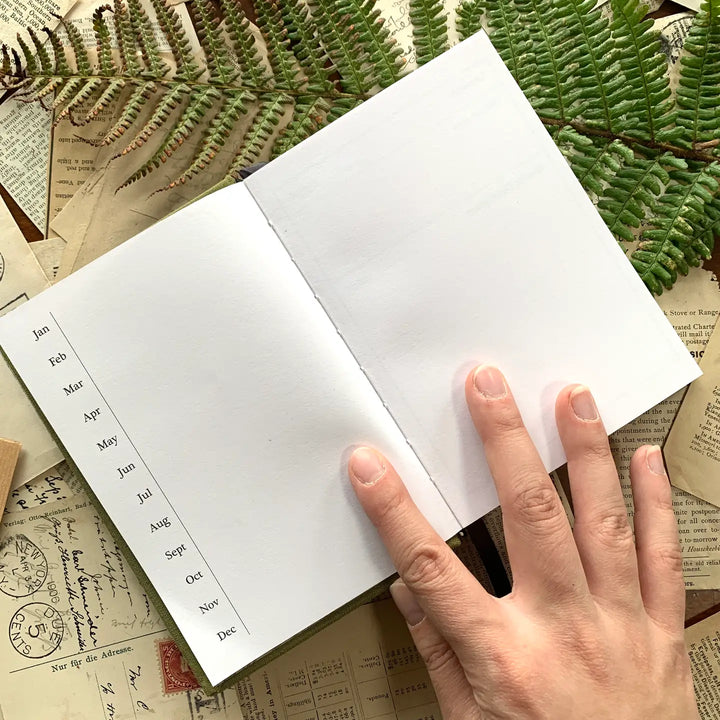 Green Foraging A6 Field Journal