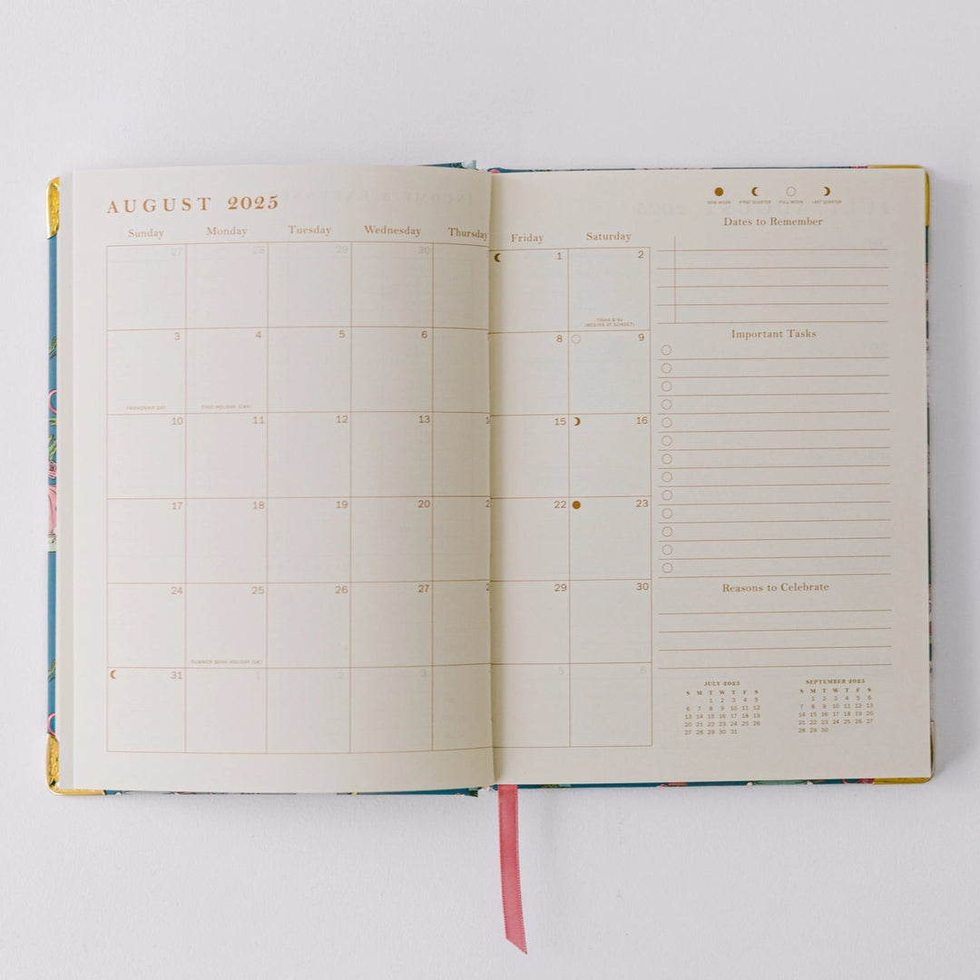 Mouse Vases 17-Month Medium Bound Planner (Aug 2025 - Dec 2026)