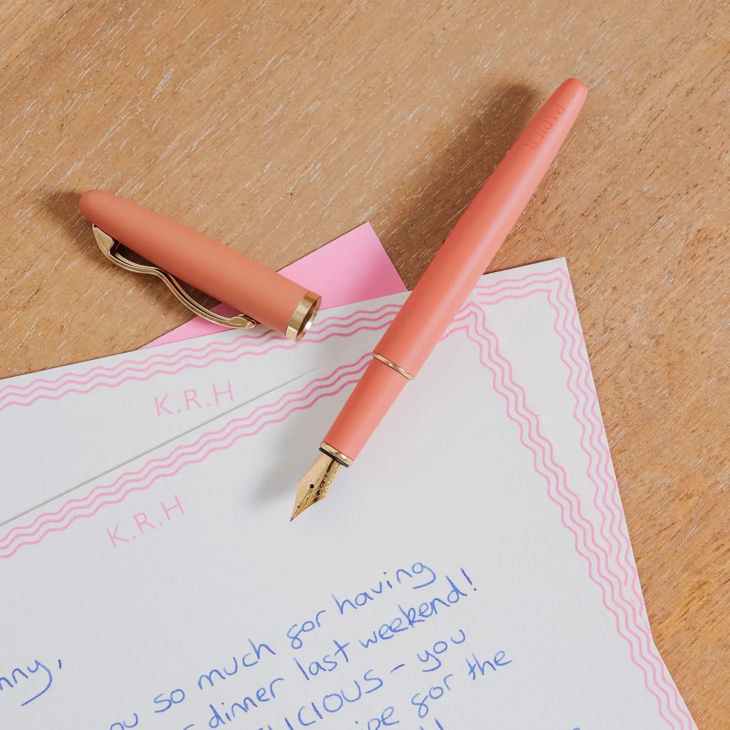 Wave Fountain Pen - Pink
