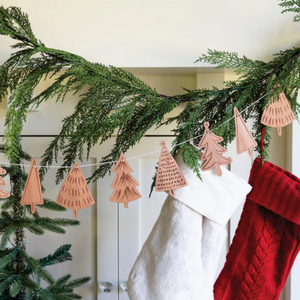 Cozy Lodge Wood Tree Banner