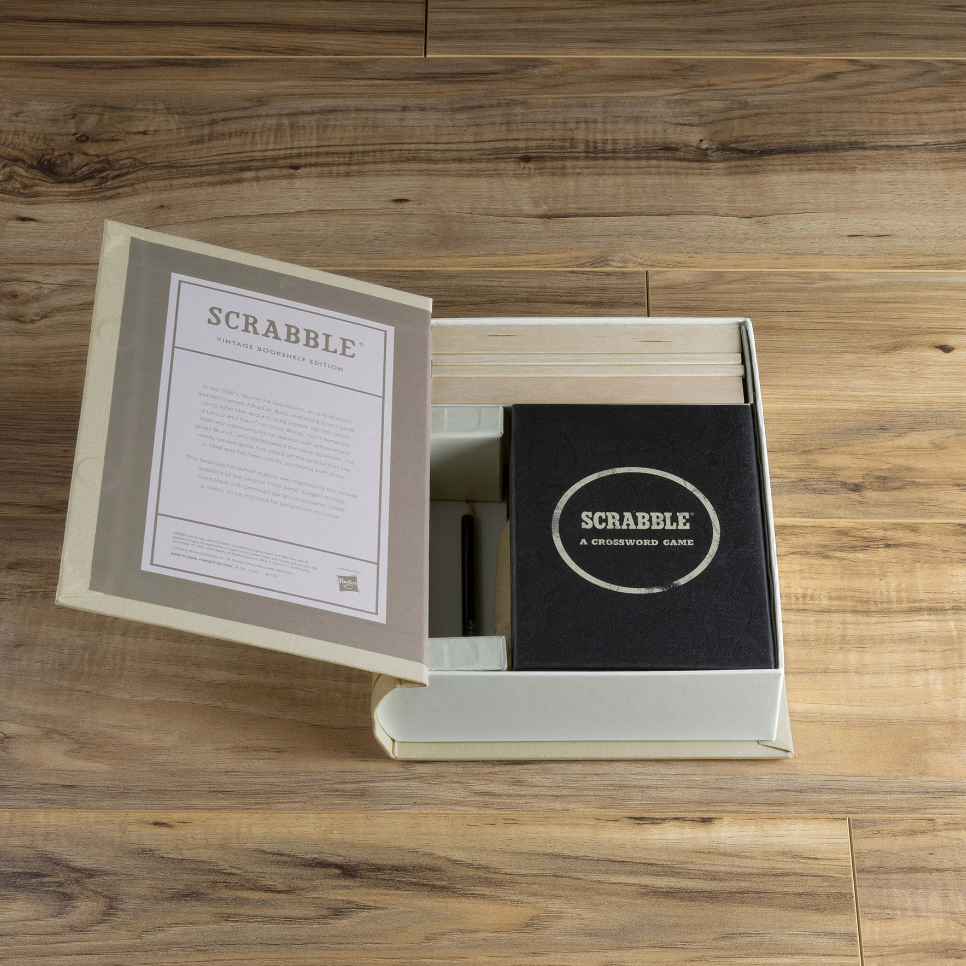 Scrabble Vintage  Bookshelf Edition